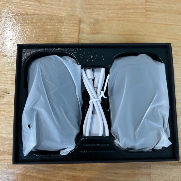 Rechargeable hand warmers. - Picture 3 of 3